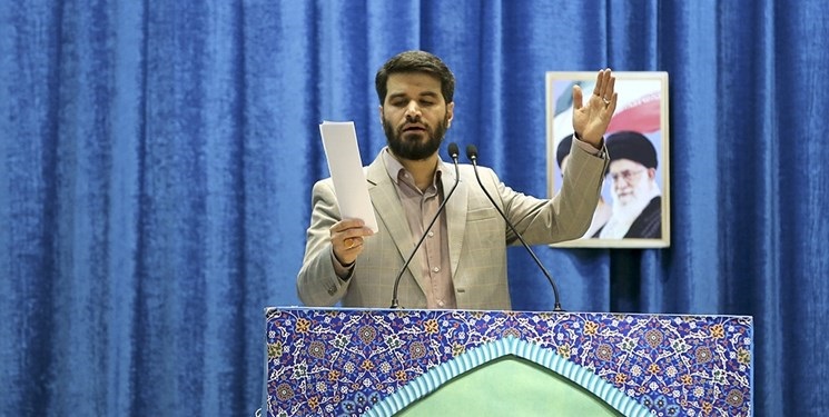 تریبونی که انذار، تبیین و راهکار داشت