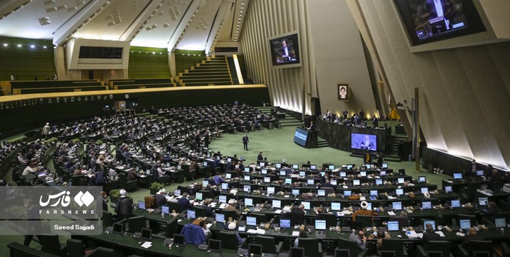 آیا طرح دو فوریتی شفافیت ظاهرگرایانه است؟