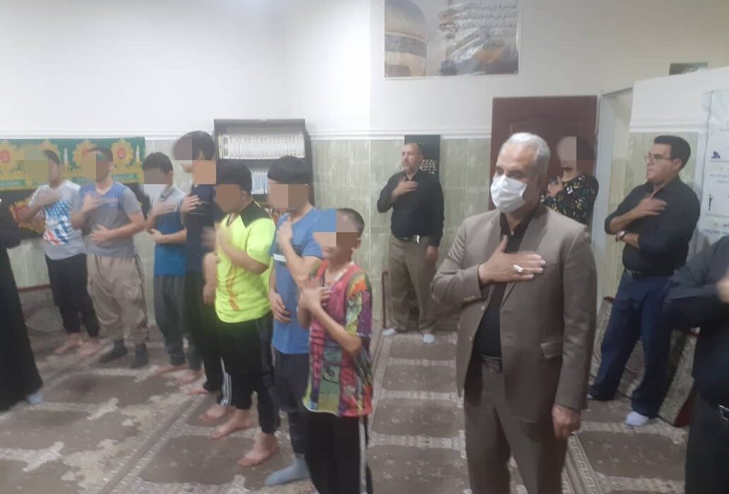 درس عاشورا درس زندگی است