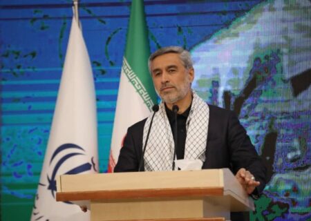 پیشکسوتان ایثارگر هویت ملت ایران در حافظه تاریخی اسلام هستند