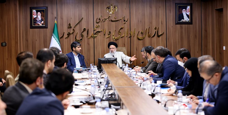 سازمان اداری و استخدامی گلوگاه‌های فساد را شناسایی و برطرف کند