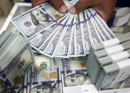 حفظ ذخایر‌‌ ارزی در کنار عرضه به‌موقع