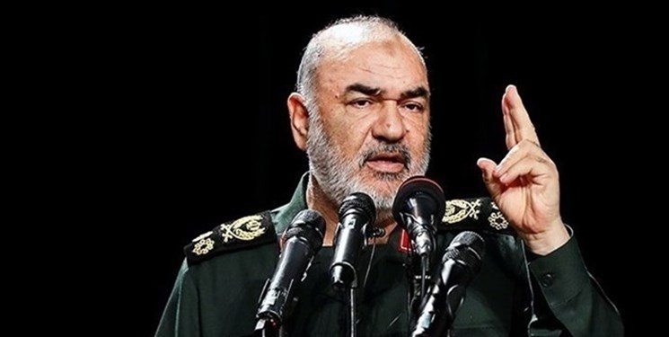 جنگ‌هایی که به ما تحمیل می‌شود برای ما سازنده است