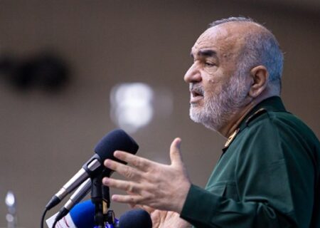 بسیج در هر عرصه‌ای درخشان ظاهر می‌شود