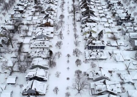 آمریکای یخ‌زده؛ روایت نیویورک تایمز از مصائب و قربانی شدن مردم