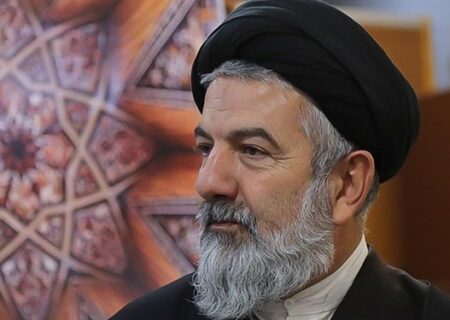 مسئولان دولت گرانی و تورم را کنترل کنند