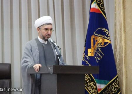 انقلاب اسلامی امری الهی و قدسی است بنابراین حفظ آن واجب است