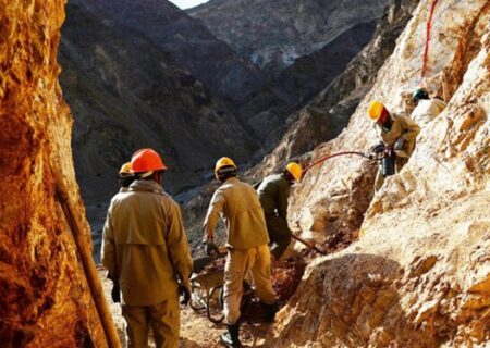 ذخیره قطعی لیتیوم همدان ۸.۵ میلیون تن کانسنگ است