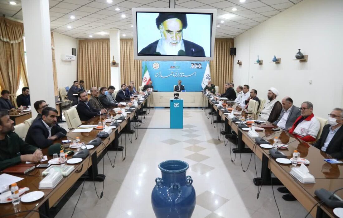 حضرت امام خمینی (ره)بنیانگذار انقلاب اسلامی ودرهم شکننده نظام مستکبران