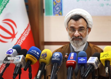 درخواست خسروپناه از وزرای علوم ادوار مختلف برای ارائه اولویت‌ها در آموزش عالی