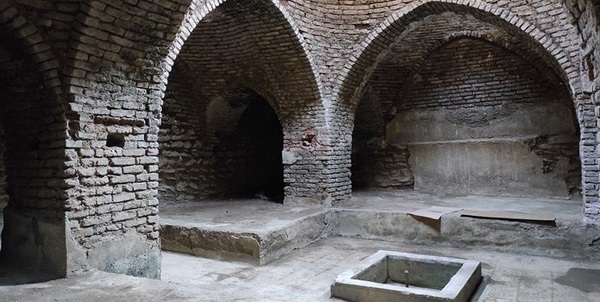 آغاز مرحله دوم مرمت حمام تاریخی بازار نهاوند