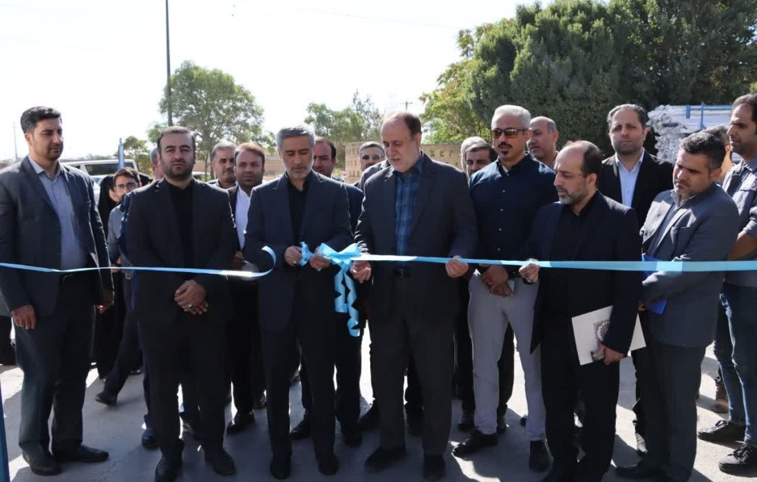 بیش از هزار طرح در همدان در حال بهره برداری یا کلنگ زنی است