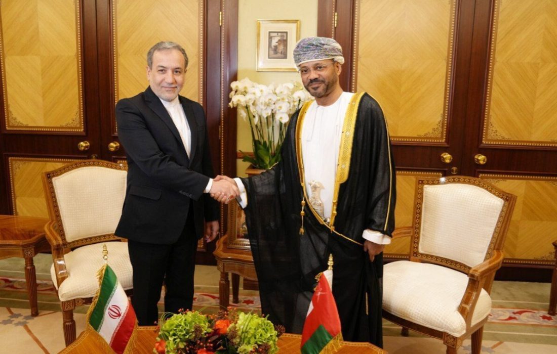 دیدار عراقچی با همتای عمانی در مسقط