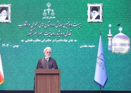 با قاچاق سوخت‌ زیاد مواجهیم