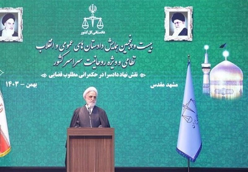 با قاچاق سوخت زیاد مواجهیم