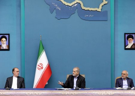 رفتار صادقانه کلید همراهی مردم با حاکمان