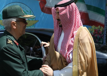 استقبال سرلشکر باقری از وزیر دفاع عربستان