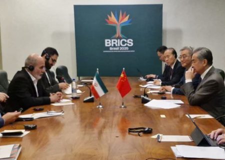 ایران متحدان راهبردی خود را در جریان مذاکرات با آمریکا قرار می‌دهد