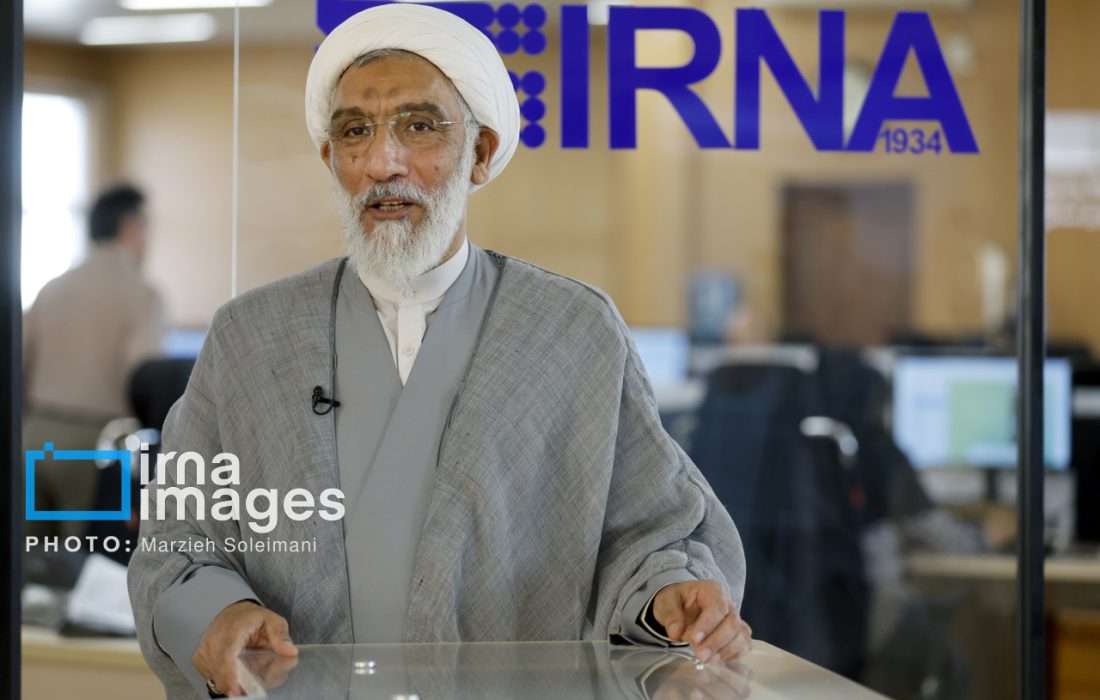 همایش یکصدمین سال بازتاسیس حوزه علمیه قم امروز با پیام رهبر انقلاب آغاز می شود