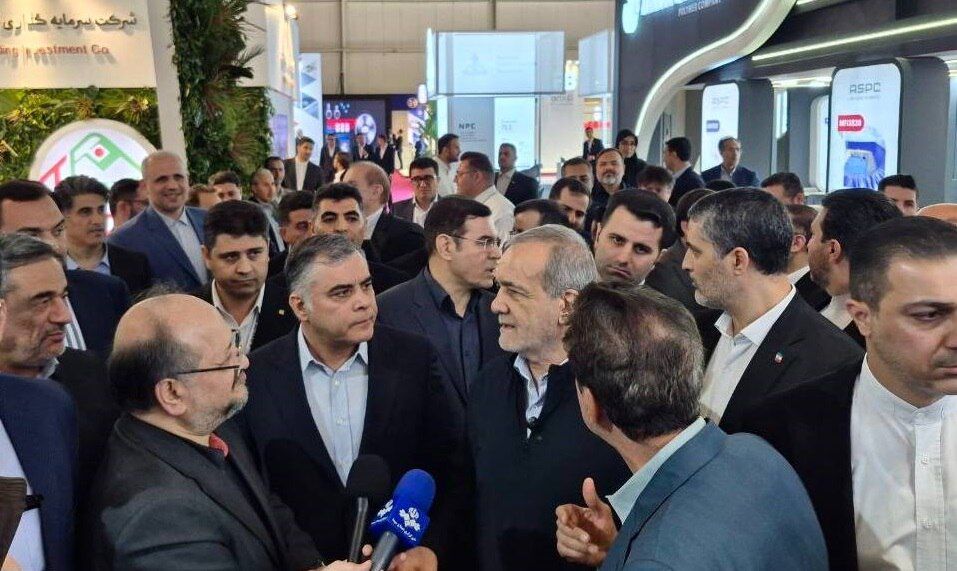 بازدید رئیسجمهور از بیستونهمین نمایشگاه نفت