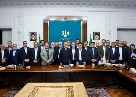 حضور شهردار همدان در نشست شهرداران کلانشهرها با رئیس جمهور