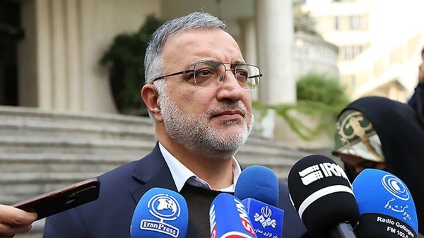 اگر مانعی نباشد، از استخدام رانندگان زن حمایت می‌کنیم