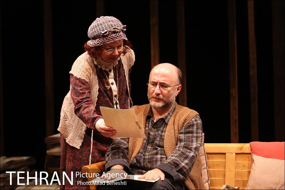 دو تن یا یک روان؟ روایت درونیِ ذهنی که با خودش حرف میزند!