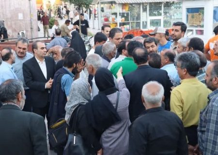 گفت‌وگوی بی‌واسطه استاندار همدان با شهروندان و کسبه