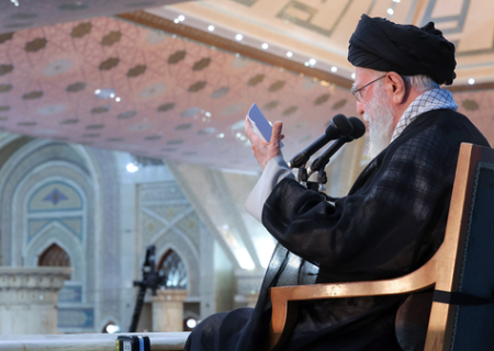 تناقض معاندین درباره رهبری؛ از القای تسلیم تا ادعای تخریب مذاکرات