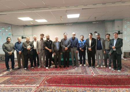 مساجد، محور برنامه‌های فرهنگی شهر باشند۰۷۴