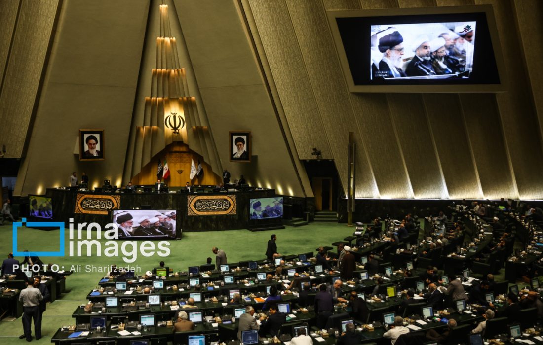 ۸ عضو کابینه به مجلس میروند