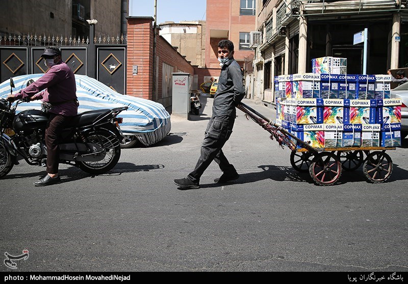 قیمت‌های نجومی کاغذ زیر سایه نظارت صفر! / وعده ارزی هم بازار را آرام نکرد