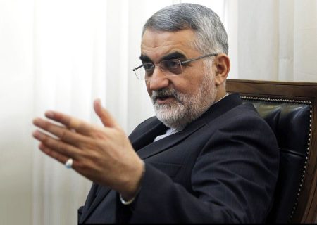 از حقوق قانونی ملت کوتاه نمی‌آییم/ مذاکره دیکته شده پذیرفتنی نیست