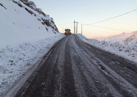 ۲ هزار و ۷۰۰ کیلومتر راه برف روبی شد