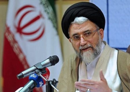 ملت ایران با اتحاد خود هیچ تهدیدی را شکست‌پذیر نمی‌داند