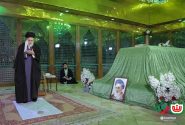صبح امروز؛ حضور امام خامنه‌ای در مرقد بنیانگذار انقلاب اسلامی
