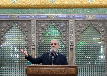 پزشکیان: راه برون‌رفت از مشکلات همراهی واقعی با مردم است